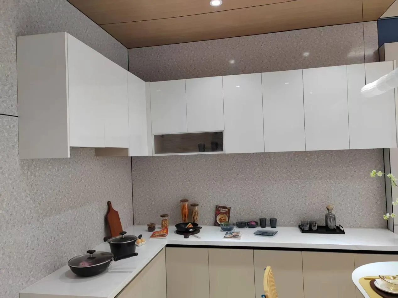 Материалы для декора кухни по индивидуальному заказу двусторонняя гонка между видением отрасли и тенденциями в области продуктов (2)